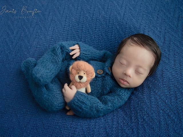 Newborn de NEWBORN BENJAMIN