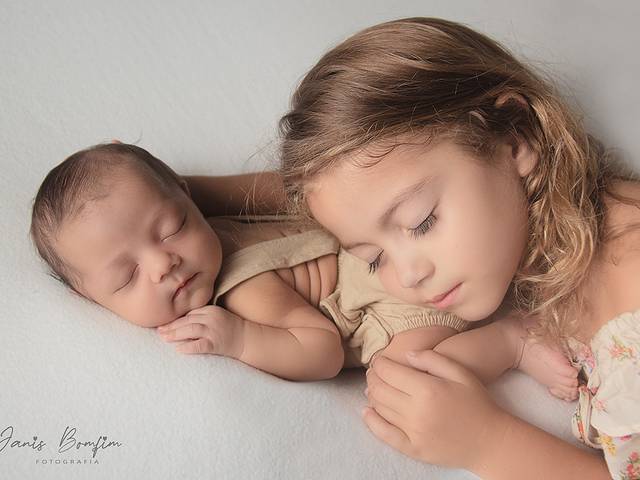 Newborn de NEWBORN BRAYAN