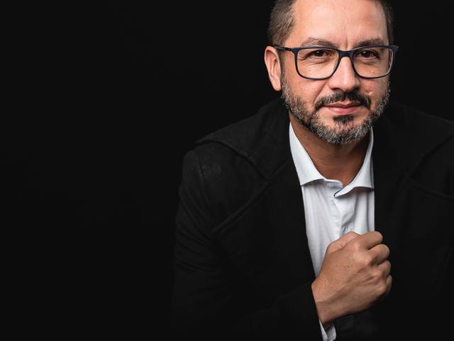 Profissional de Flávio Lima, Arquiteto - Ensaio corporativo para elevação de imagem pessoal, Bandeirantes-PR