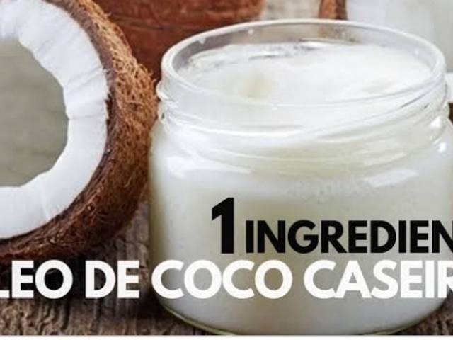 Beleza de RECEITA DE ÓLEO DE COCO CASEIRO