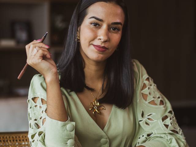 Corporativo de Drielle Bidu