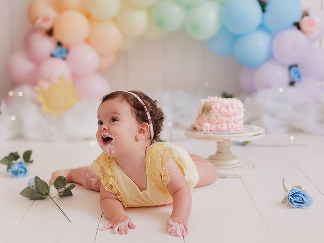 smash the cake de BOOK SMASH THE CAKE - LAURA 1 ANINHO
