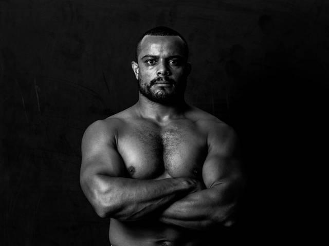 Ensaios de Allan Moziel