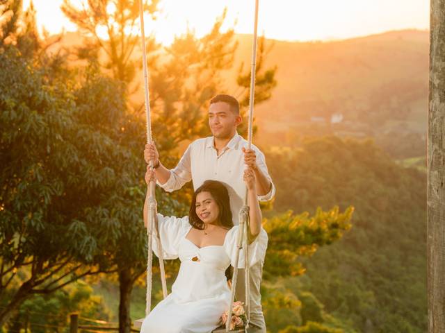 Casamentos e Bodas de Nayara e Jozadaque - A celebração de um novo capítulo: Casamento e Ensaio no Mirante da Volta do Dedo