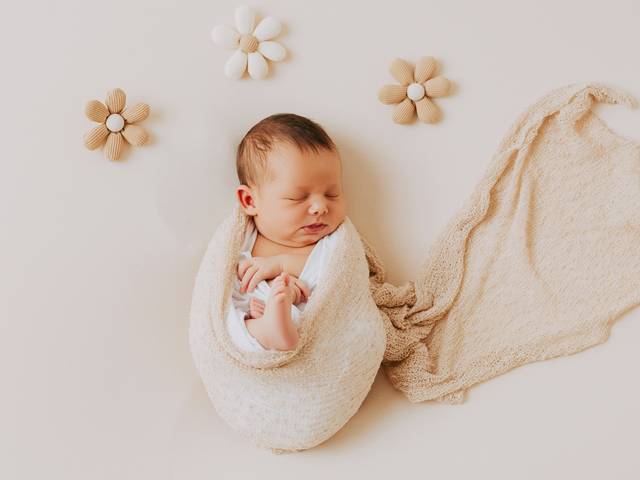 Newborn de Sessão newborn 