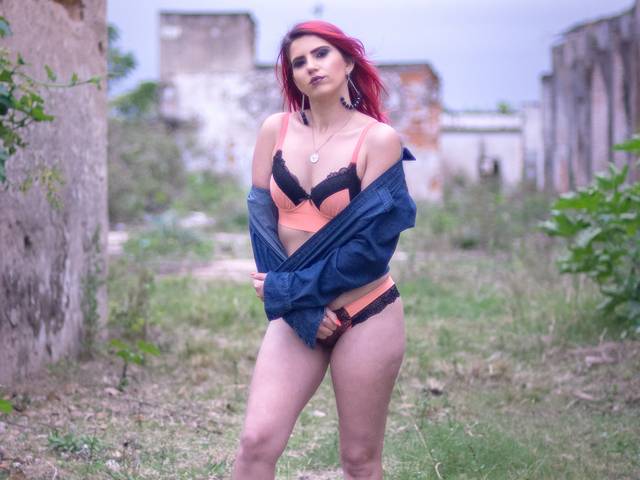 Ensaio Feminino de Thifani