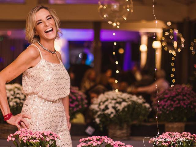 Aniversário da Maturidade de Aniversário de Leila