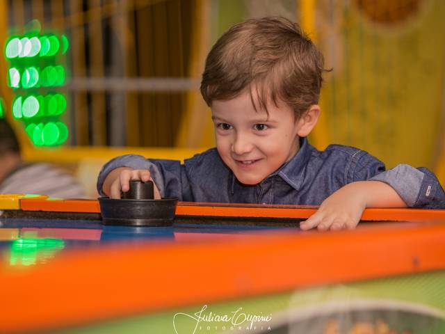 Festa infantil de 4º aniversário de Eduardo