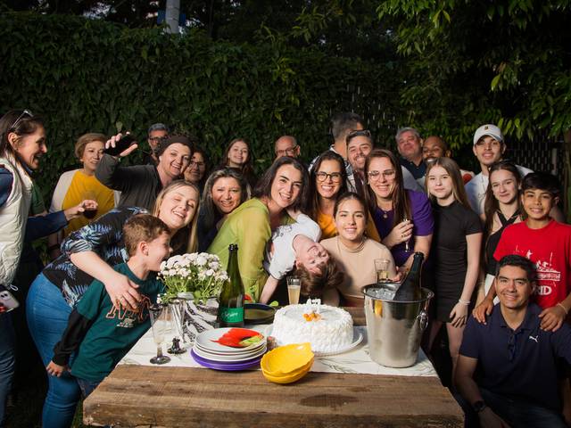 Aniversário da Maturidade de 47º aniversário de JuCupini