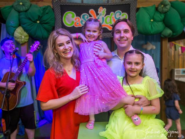 festa infantil de 4º aniversário de Helena