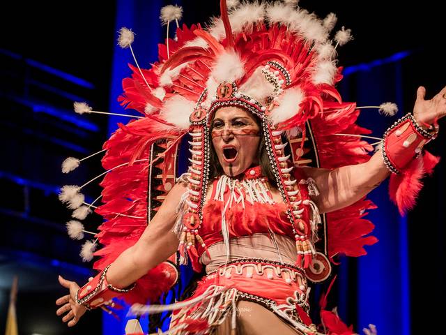 Espetáculos de palco de FUNATI no Fórum Nacional da Terceira Idade
