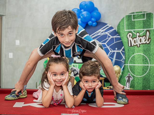 festa infantil de 10 ° aniversario do Rafael
