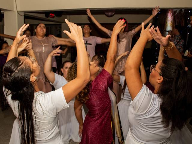 Eventos de Dançando para alcançar o Divino