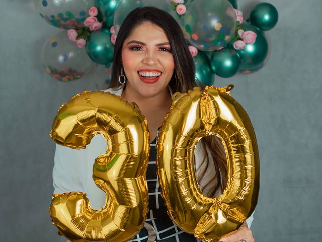 Photoshoot Birthday of Anne 30 years