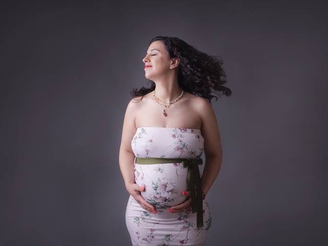 Grávidas de Sessão de Gravidez em Estúdio | Natália