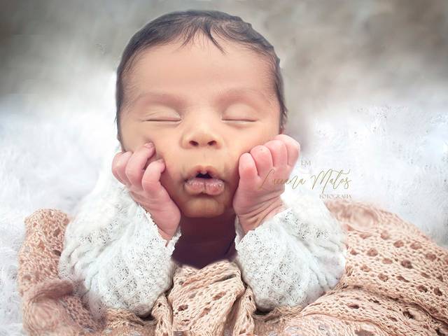 Newborn de Ensaio Newborn Akin