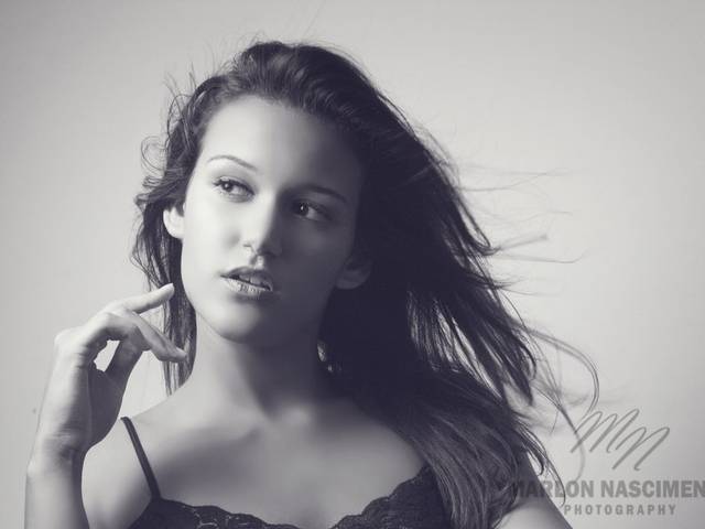 Moda / Ensaios de Melissa Grey