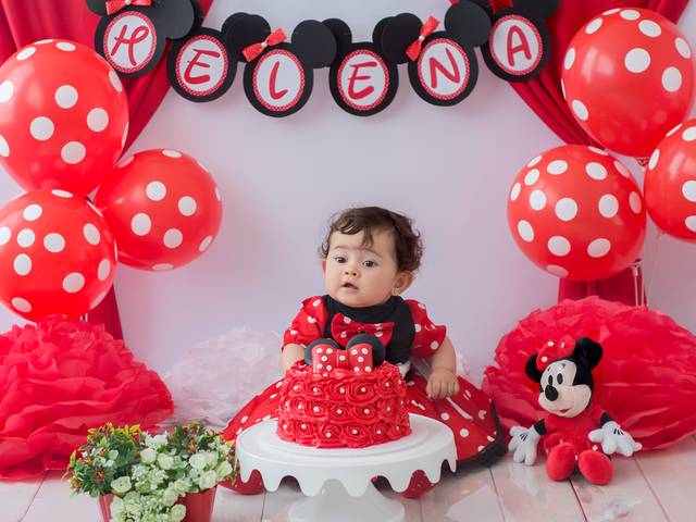 Smash The Cake de Helena