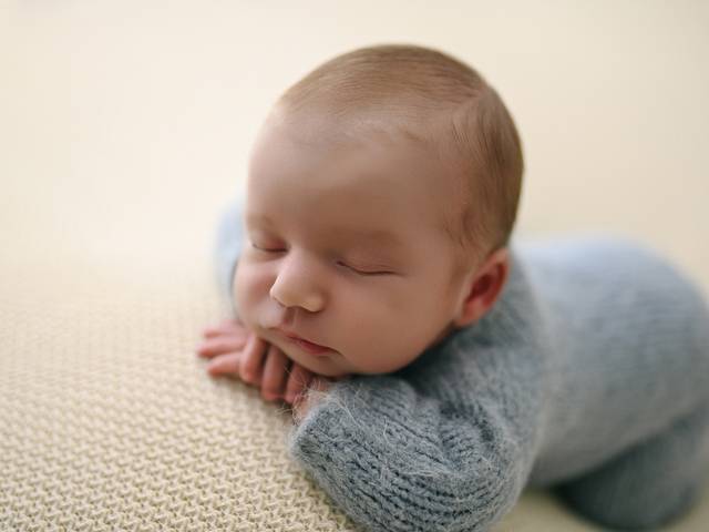 Newborn de Miguel