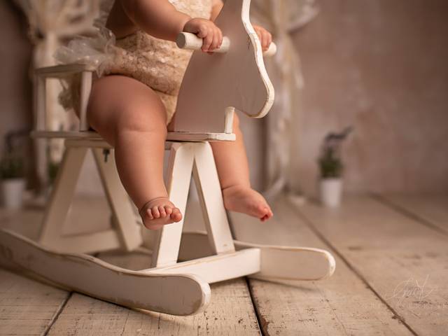 Bebê de 4 a 12 Meses de Ensaio de Bebê 6 meses da Isa