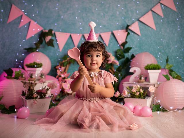 Ensaio de 2 Anos de Smash the Cake de Flores da Giulia