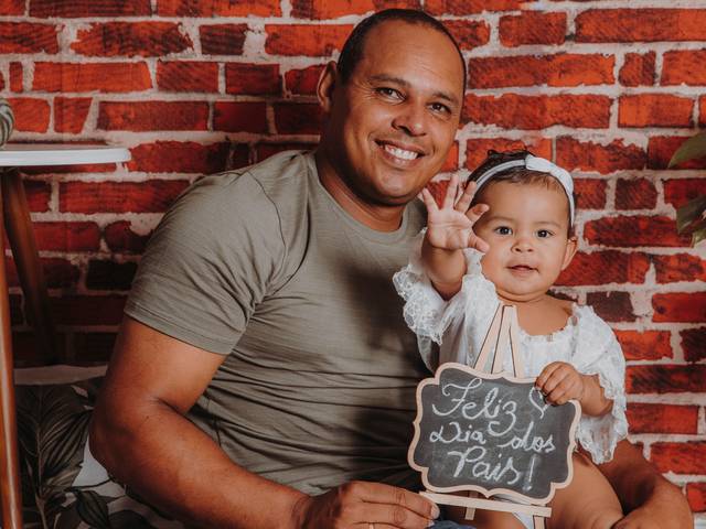 Acompanhamento Mensal de Elaine - 11º Mês (Dia dos Pais)