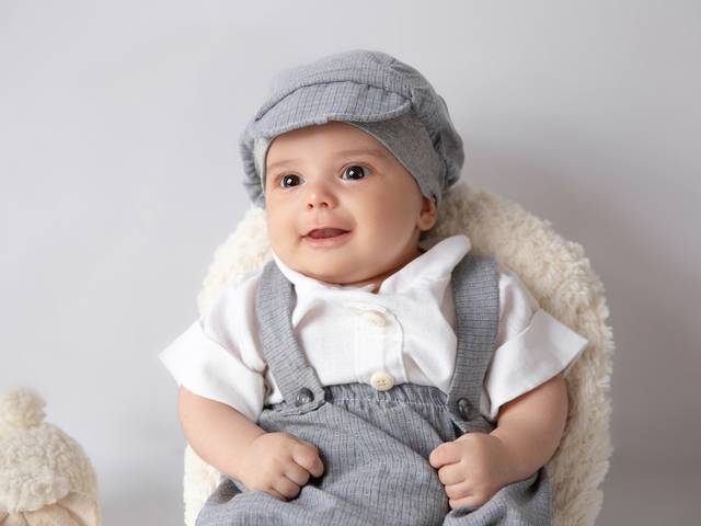 Acompanhamento Mensal de Oliver 2º Mês