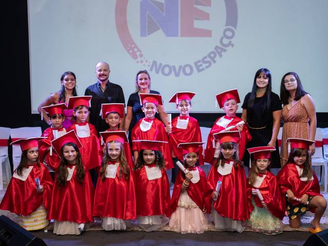 Formatura de Formatura Colégio Novo Espaço Nível VI