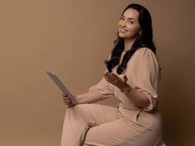 Corporativo de Larissa