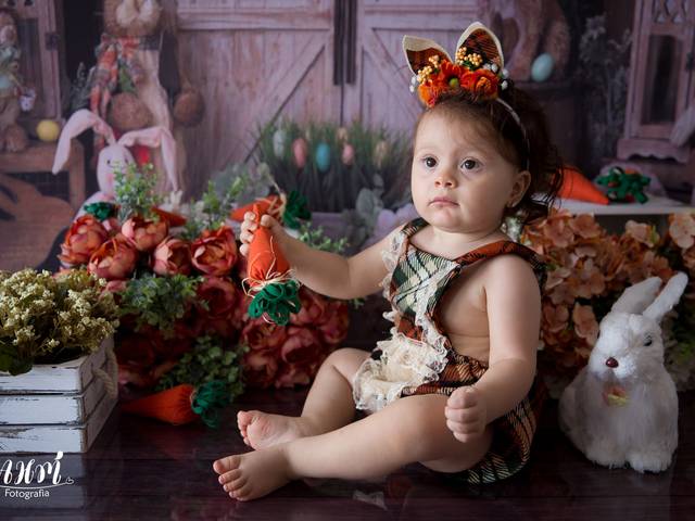 Acompanhamento Mensal de Antonella - 10º Mês - Mini Ensaio Páscoa
