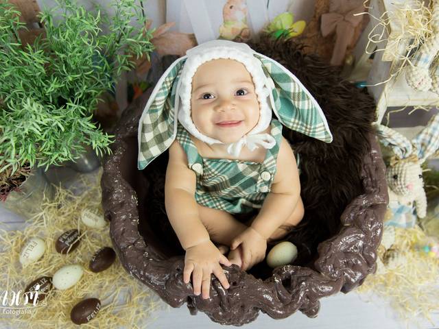Acompanhamento Mensal de Théo -7º Mês Mini Ensaio Páscoa