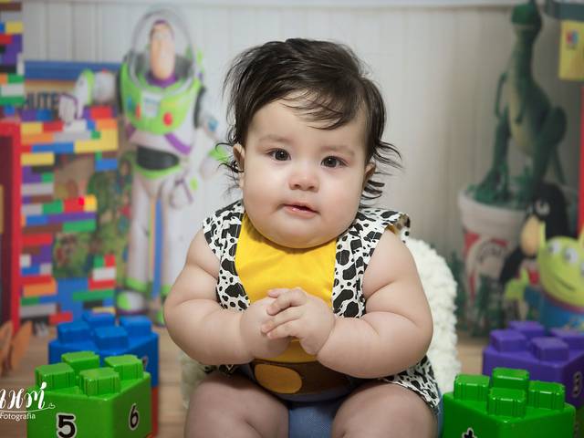 Acompanhamento Mensal de Théo 5º Mês