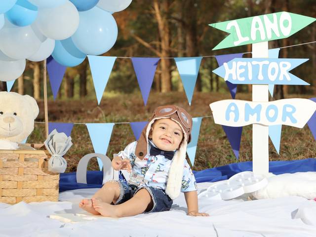 Smash the cake de Heitor 1 aninho