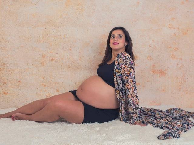 EMBARAZOS de Esperando a Nuria...EMBARAZO - ESTUDIO