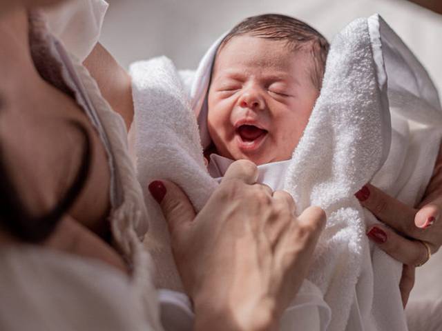 newborn lifestyle de valentina