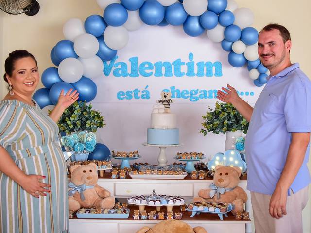 Chá de bebê  de Valentin