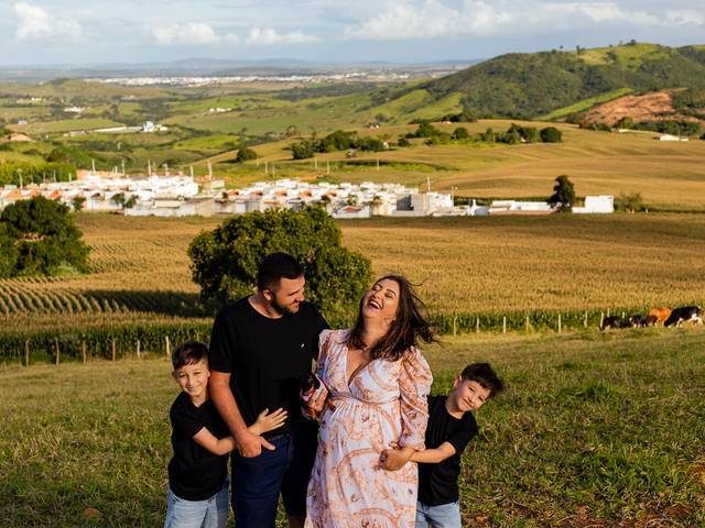 Gestante  de Thatyana Leal