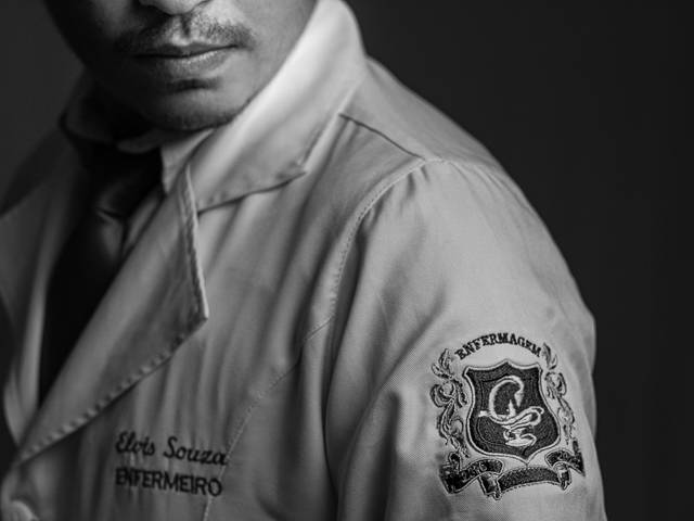 Retratos de Elvis Souza