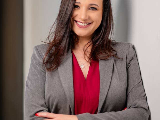 Retratos de Rosi Bonatto | Advogada 