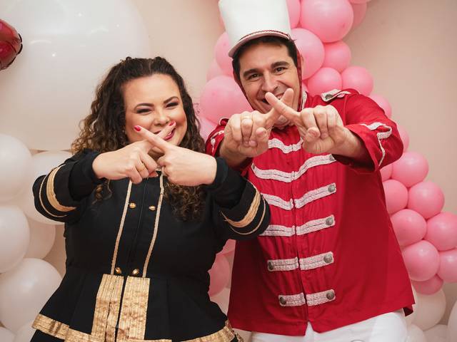 Aniversário Adulto de Xou da Cíntia  