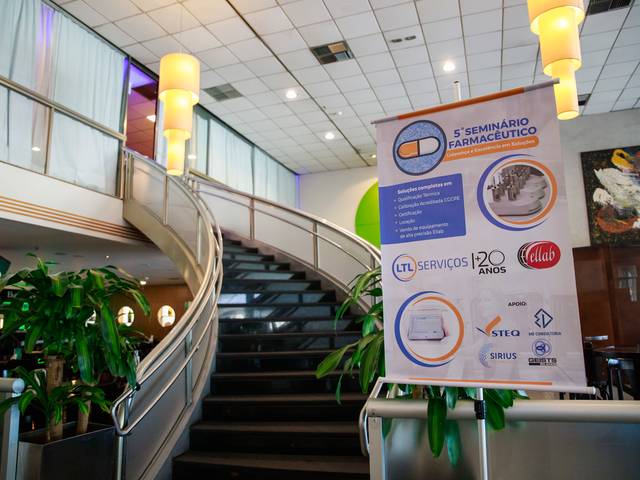 Corporativos de 5º Seminário Farmacêutico – Liderança e Excelência em Soluções