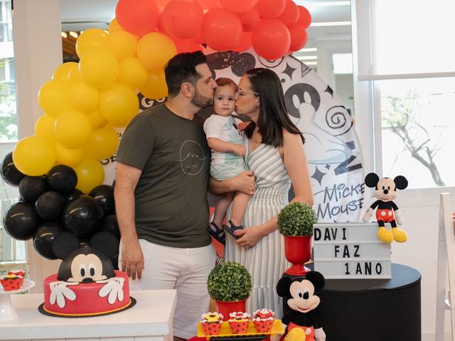 Aniversário Infantil de 1 Aninho do Davi – Uma Festa Mágica com o Mickey! 🎉🐭