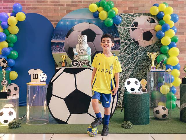 Aniversário Infantil de Henrique Faz 6: Um Golaço de Alegria e D iversão