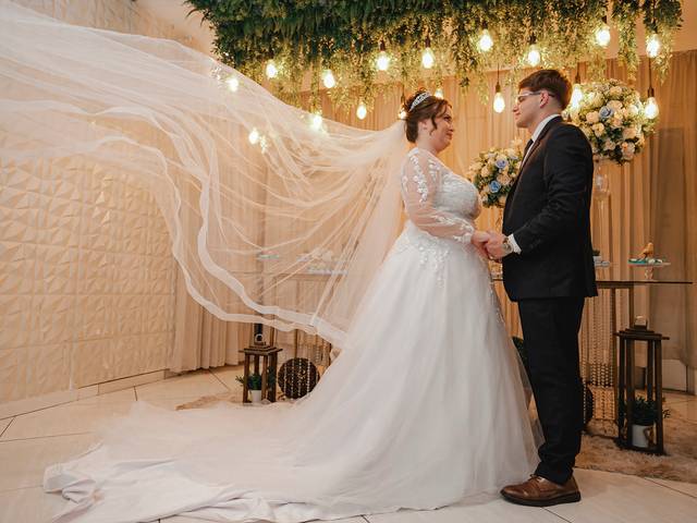 Casais de Ana & Matheus | Casamento no Buffet Stallieri – Guarulhos, SP