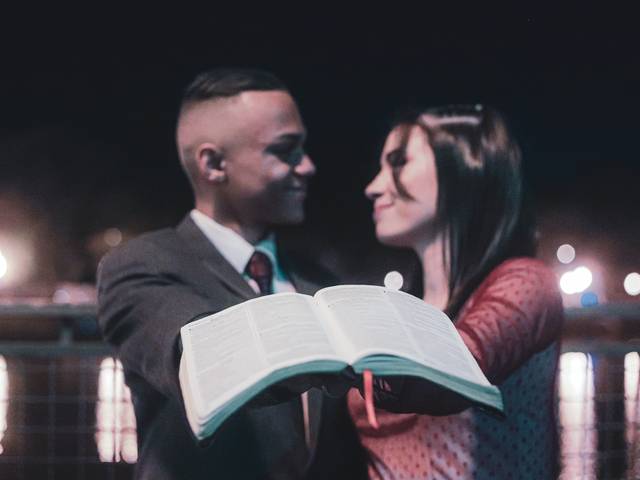 Casais de Ayumi & Vanderson
