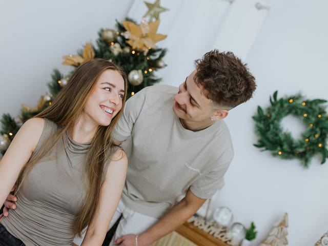 COUPLE of Christimas: Shayla & Luka