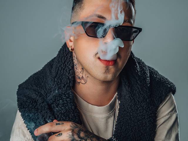 Estúdio Artistas de Mc Juninho