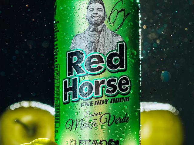 Banco de imagens de Red Horse - Energy Drink