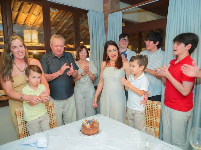 Aniversário de Um Marco de Vida: A Celebração dos 80 Anos de Cleber Barroso