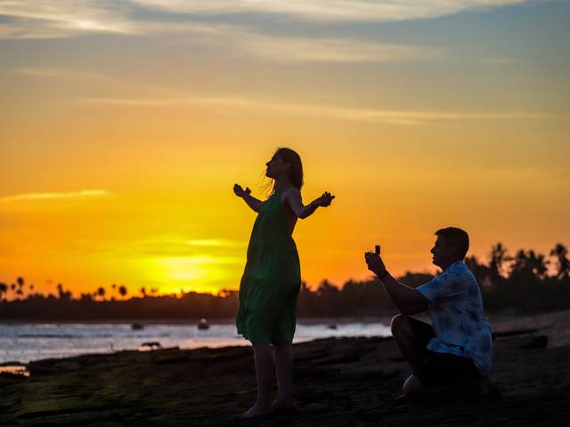 Ensaios Praia do Forte-BA de Renan e Renata / Pedido de Casamento Surpresa